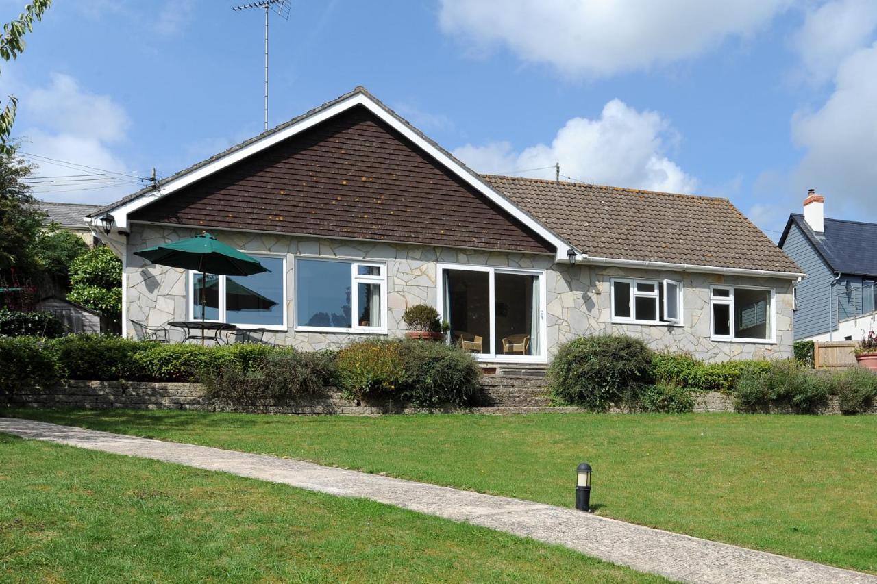 Villa Strathaven Uplyme Esterno foto